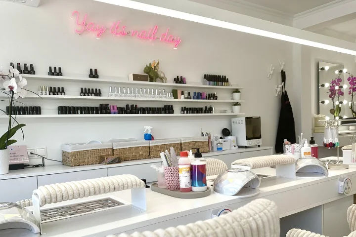 Meili Nail Spot